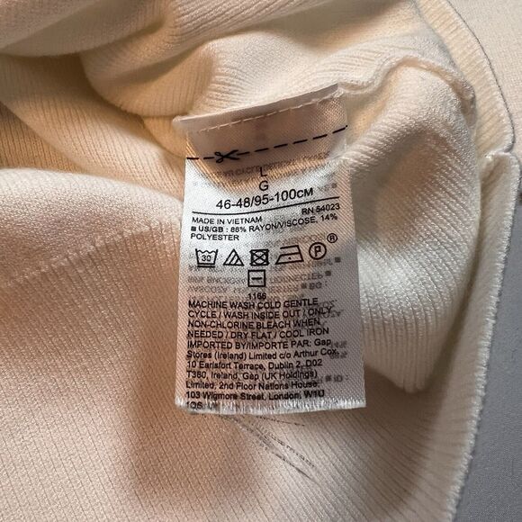 Banana Republic BR Standard Crew Neck White Sweater Women’s Size Large - Picture 3 of 4